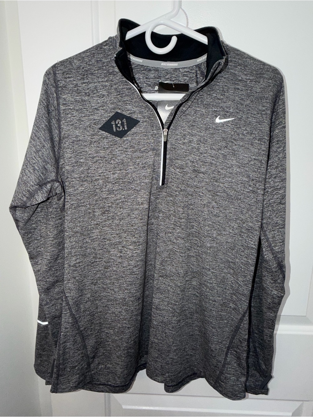 Nike Womens Dri-FIT 1/2 Zip Pullover L Gray 2014 DC Half Marathon Finisher NWT